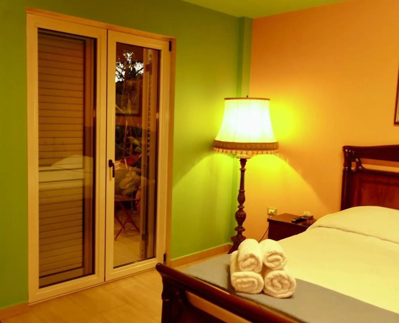 Jasemin-Lule Apartments Tirana 0*,  Albania